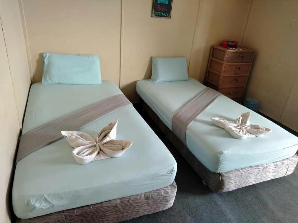 Long Beach Garden كامبونغ كوالا بيسوت المظهر الخارجي الصورة
